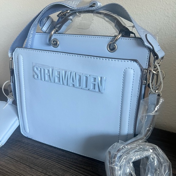 Steve Madden Bevlin Purse Tote Bag - Picture 3 of 7